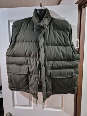Cabela's Premier Northern Goose Down Olive Quilted Puffer Vest